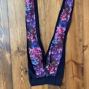 Lululemon wunder under